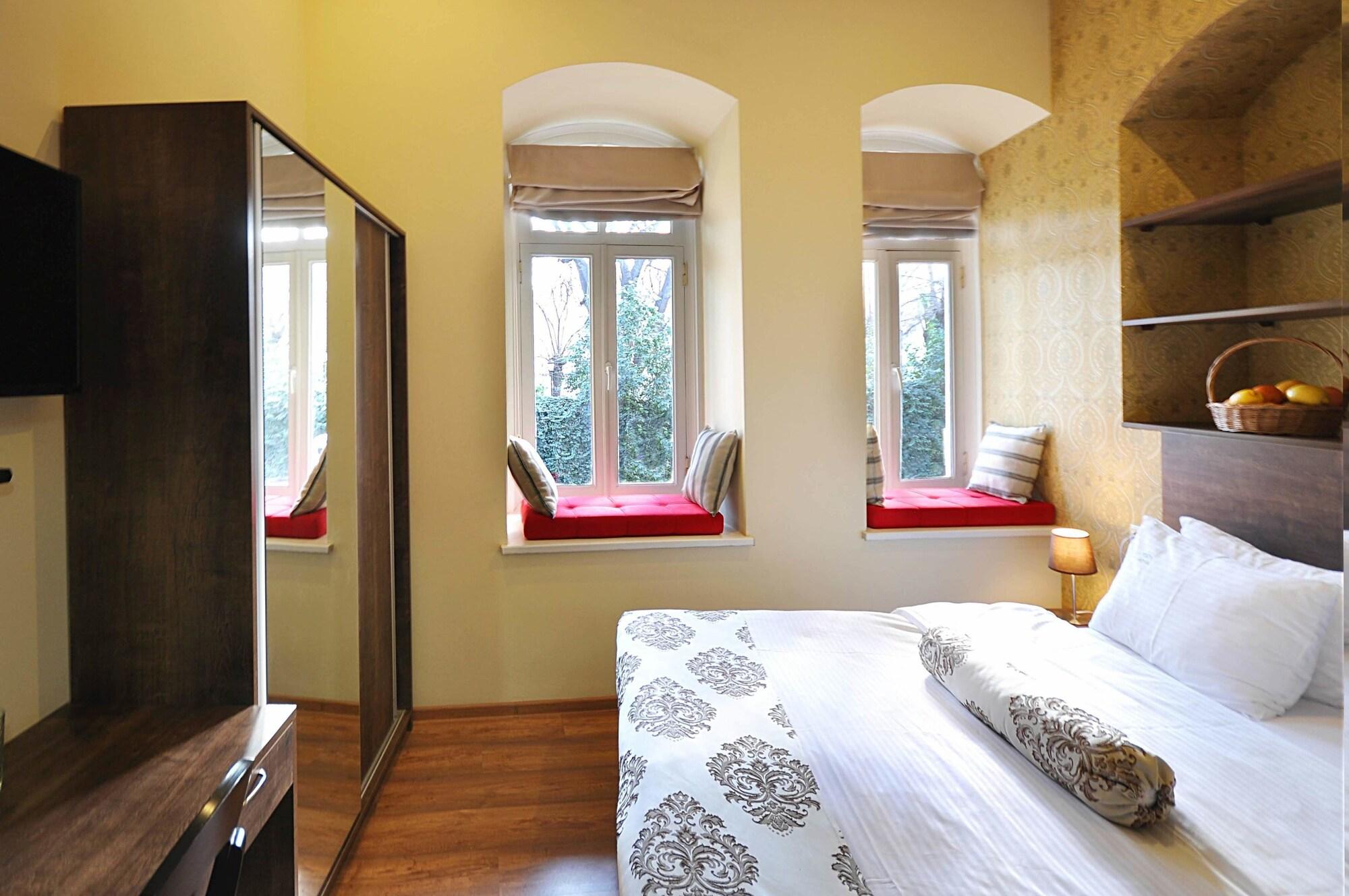 טביליסי Tekla Palace By Urban Hotels מראה חיצוני תמונה